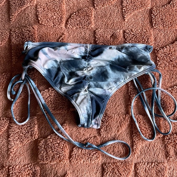 Billabong Tidalwave Hawaii Bikini Bottoms - Picture 3 of 5